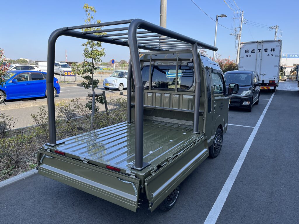 ルーフラック KAKUSEI